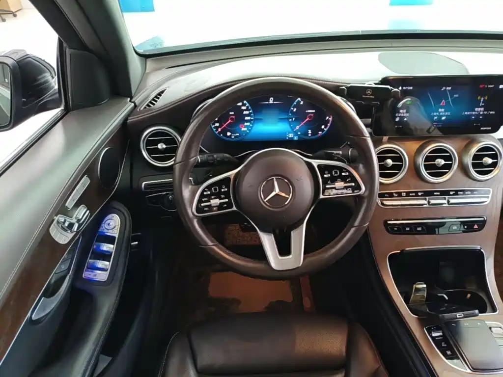 Mercedes-Benz GLC — миниатюра 17