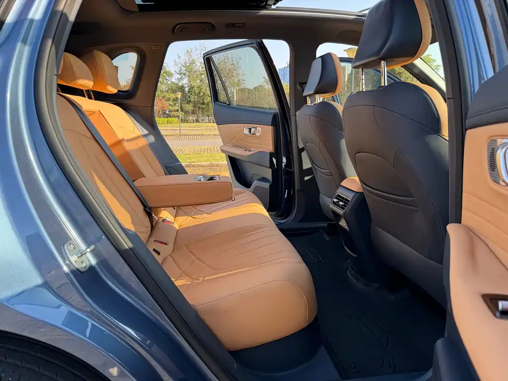 GEELY GALAXY GALAXY STARSHIP 7 EM I