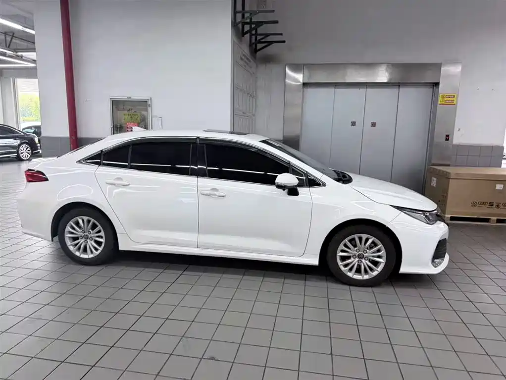 Toyota Allion — миниатюра 3