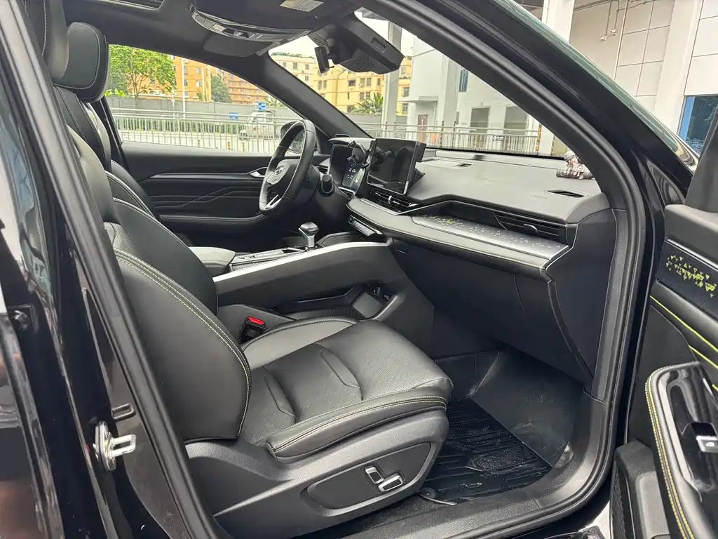 GEELY AUTOMOBILE XINGRUI