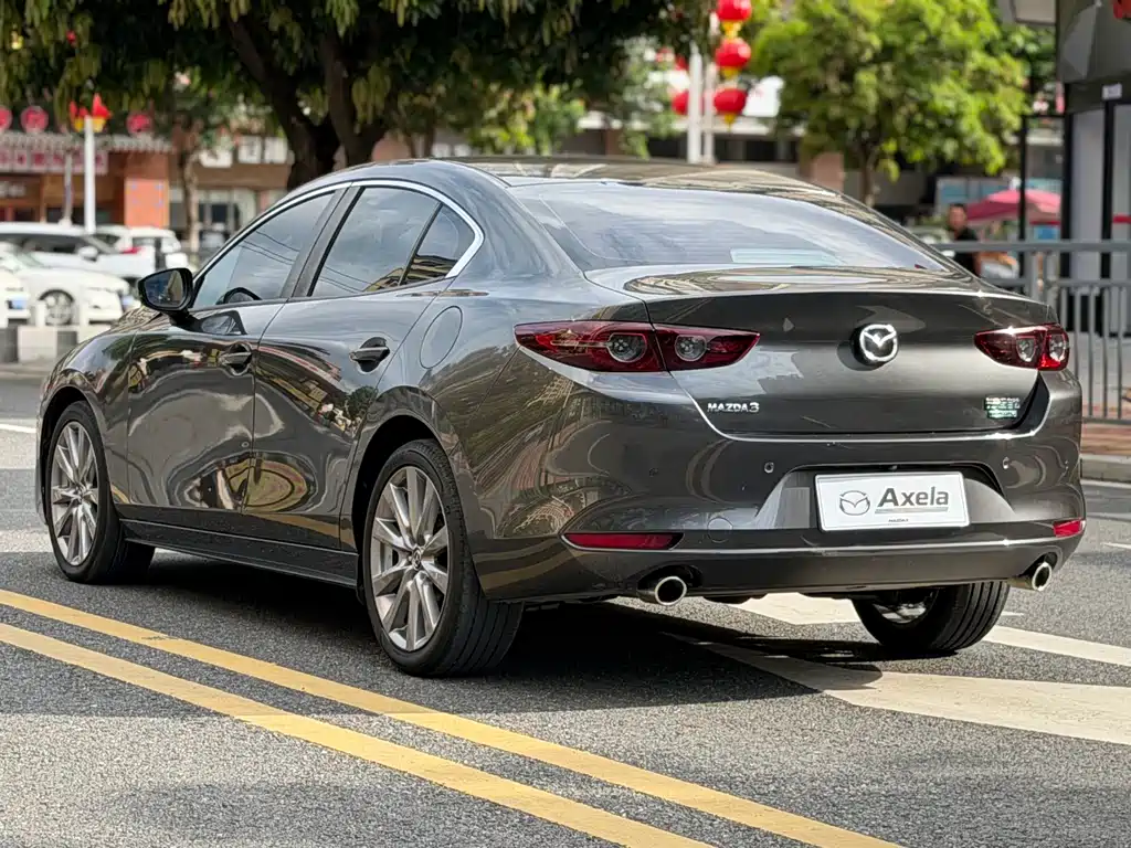 Mazda 3 Axela — миниатюра 15