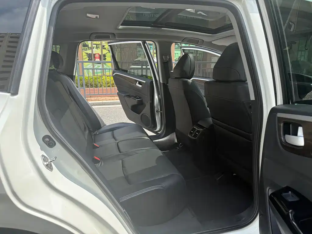 Honda Jade — миниатюра 14
