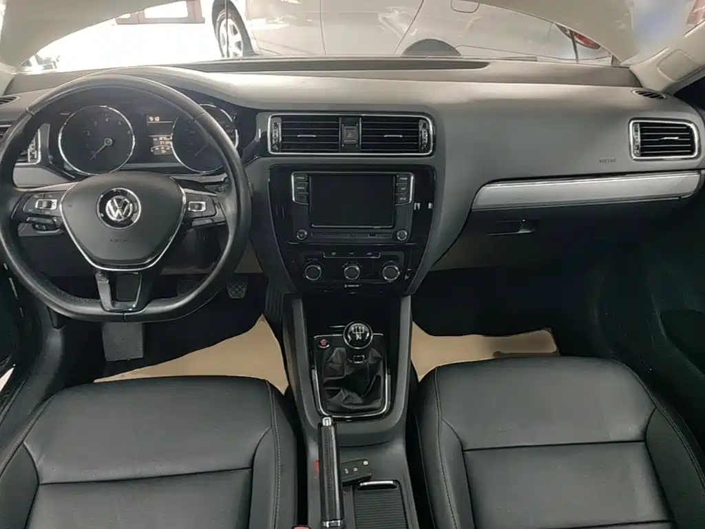 Volkswagen Sagitar — миниатюра 10