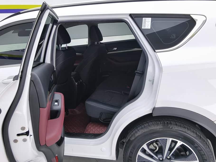 Jetour Jetour X70 1.5 л 2023 г. Белый, пробег 22500 км