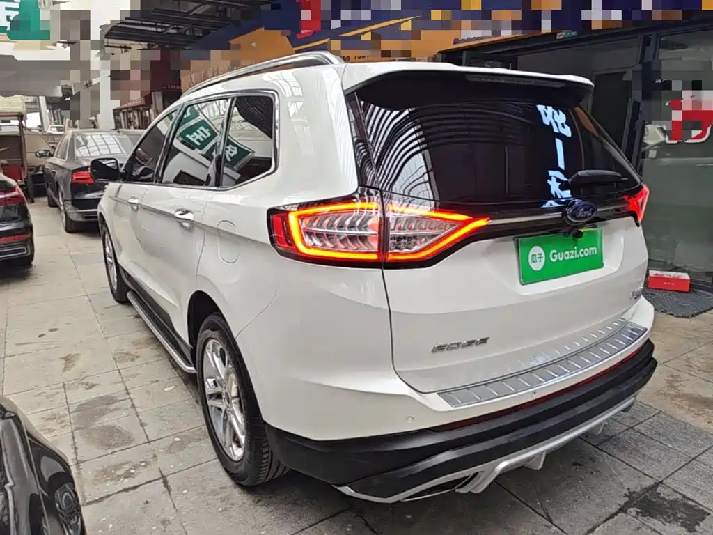 Ford Edge — миниатюра 5