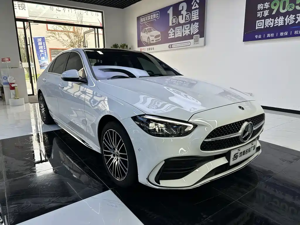 Mercedes-Benz C-Class — миниатюра 2