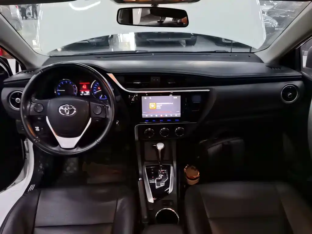Toyota Corolla — миниатюра 10