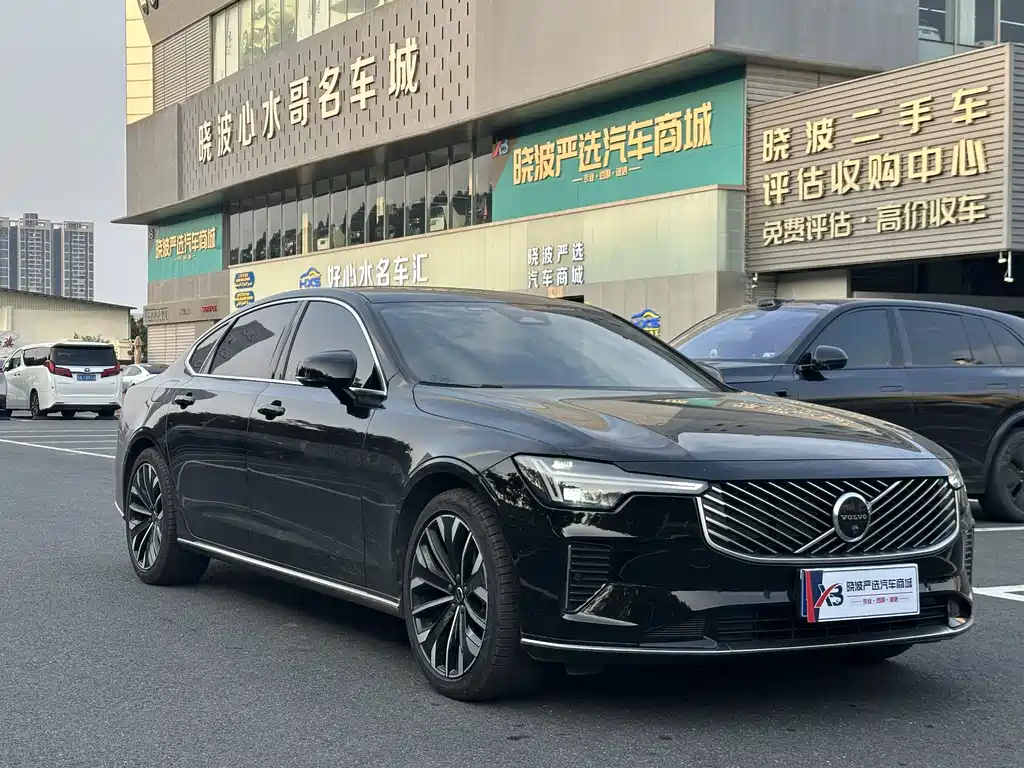 Volvo S90 — миниатюра 4