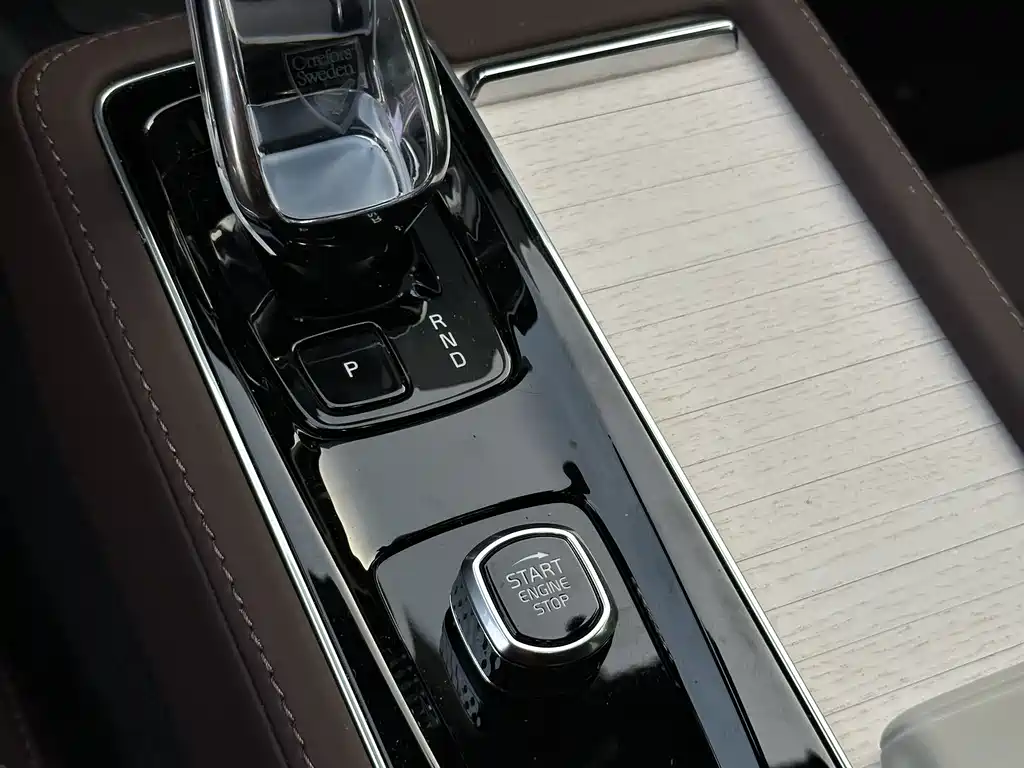 Volvo S90 — миниатюра 27