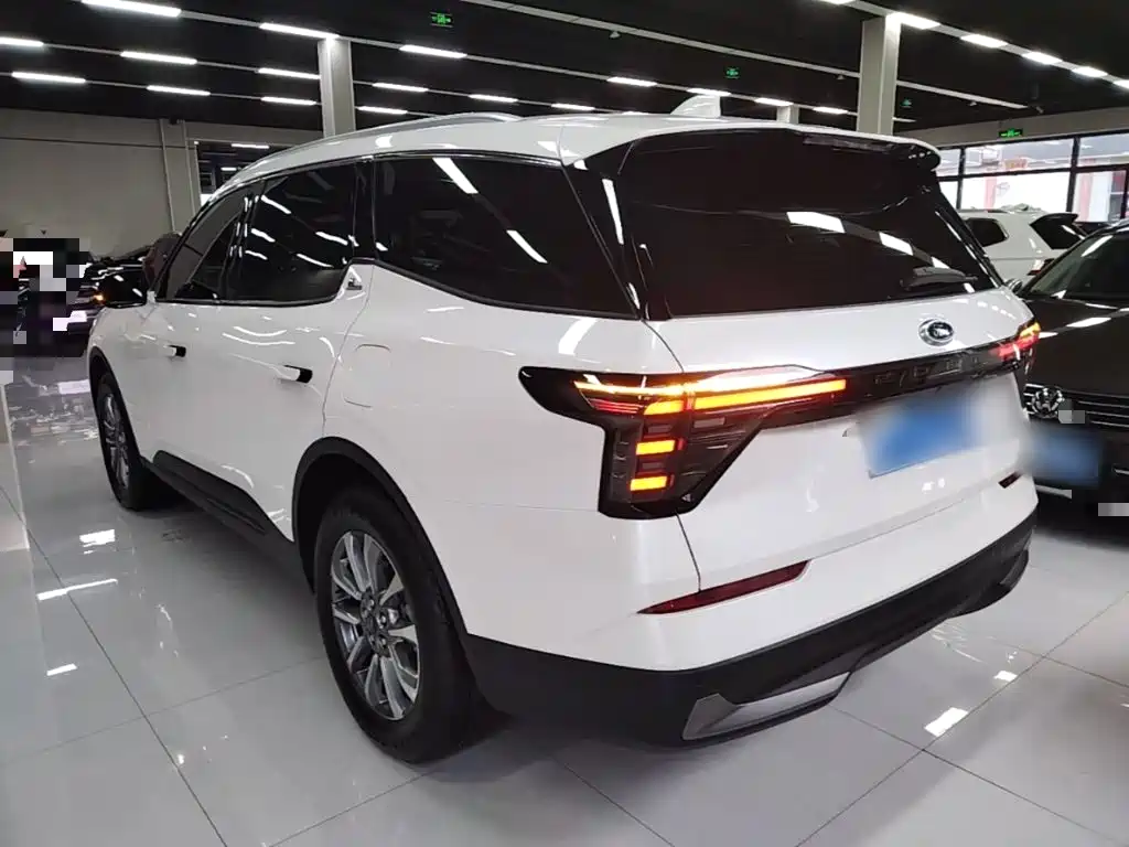 Ford Edge — миниатюра 5