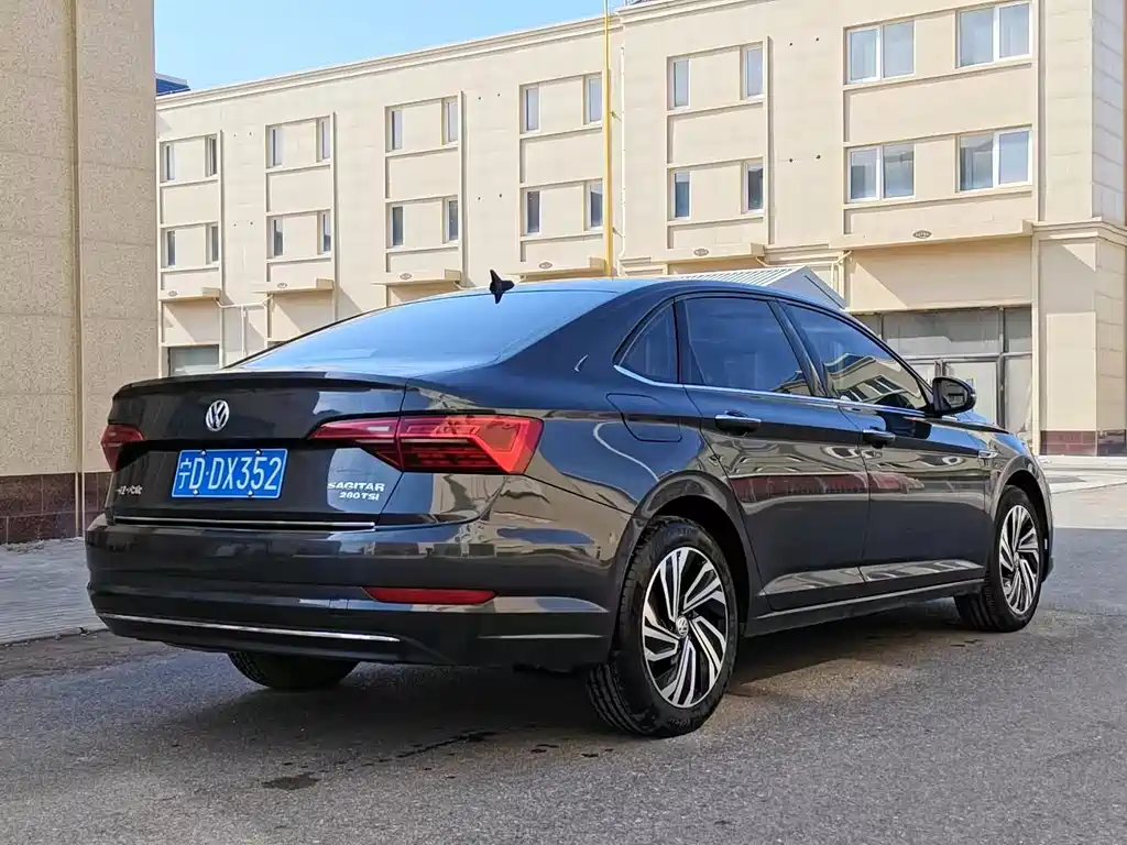 Volkswagen Sagitar — миниатюра 7