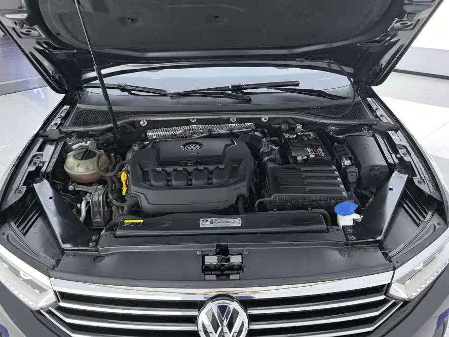 Volkswagen Magotan — миниатюра 10