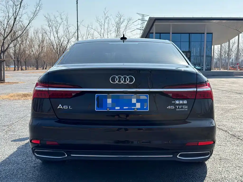Audi A6L — миниатюра 8