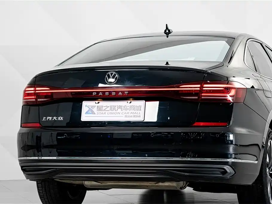 Volkswagen Passat 2024 280TSI