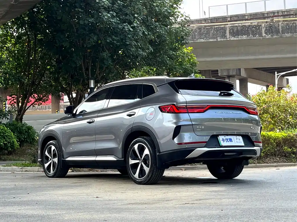 BYD PLUS New Energy — миниатюра 7