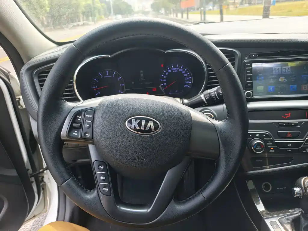 Kia K5 — миниатюра 13