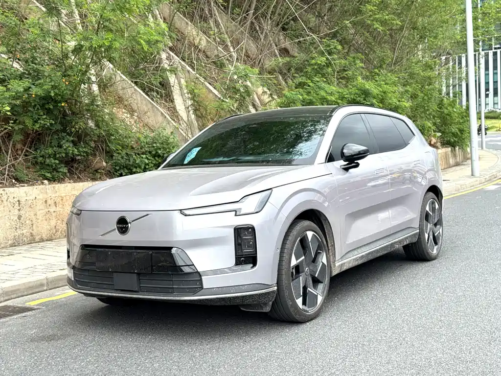 Volvo 沃尔沃XC70插电式混动 2026