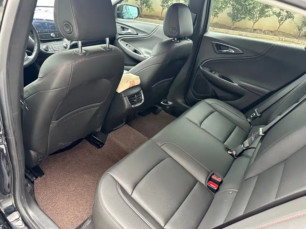 Chevrolet Malibu XL — миниатюра 6