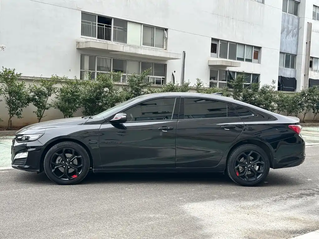 Chevrolet Malibu XL — миниатюра 12