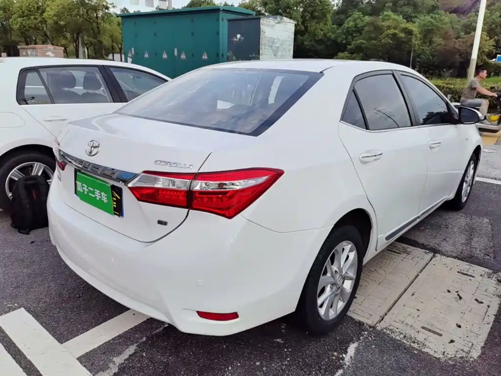 Toyota Corolla — миниатюра 7