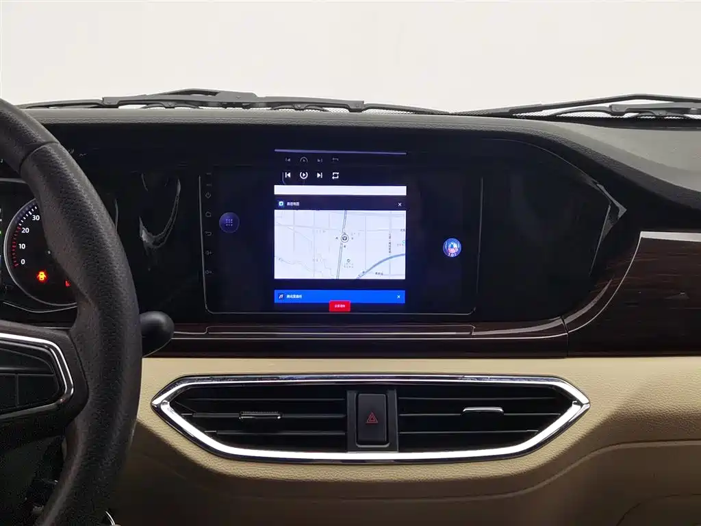 CHANGAN CROSS STAR V7 EV