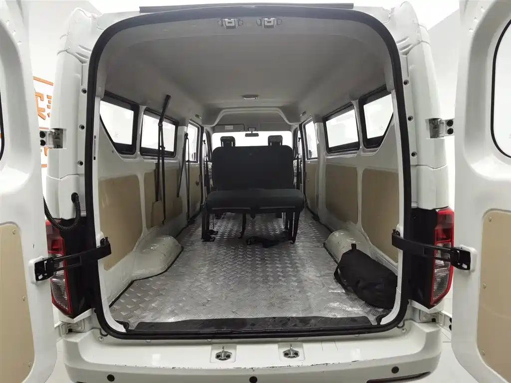 CHANGAN CROSS STAR V7 EV