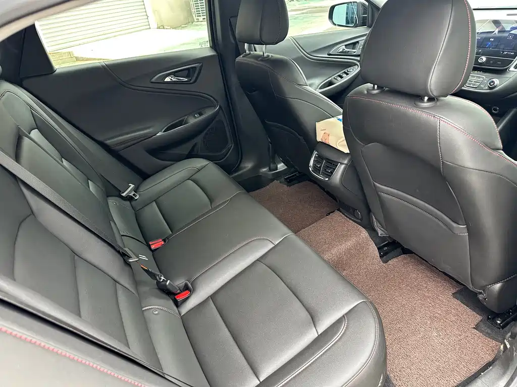 Chevrolet Malibu XL — миниатюра 9