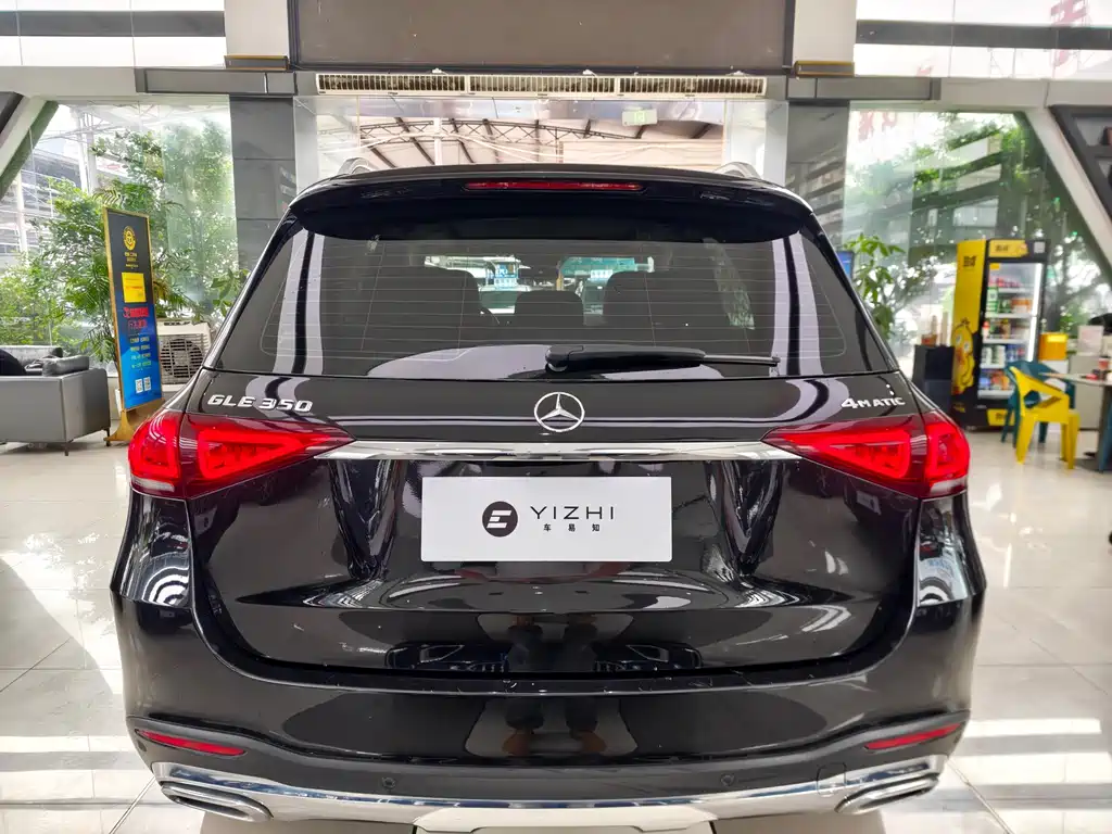 Mercedes-Benz GLE (Import) — миниатюра 5