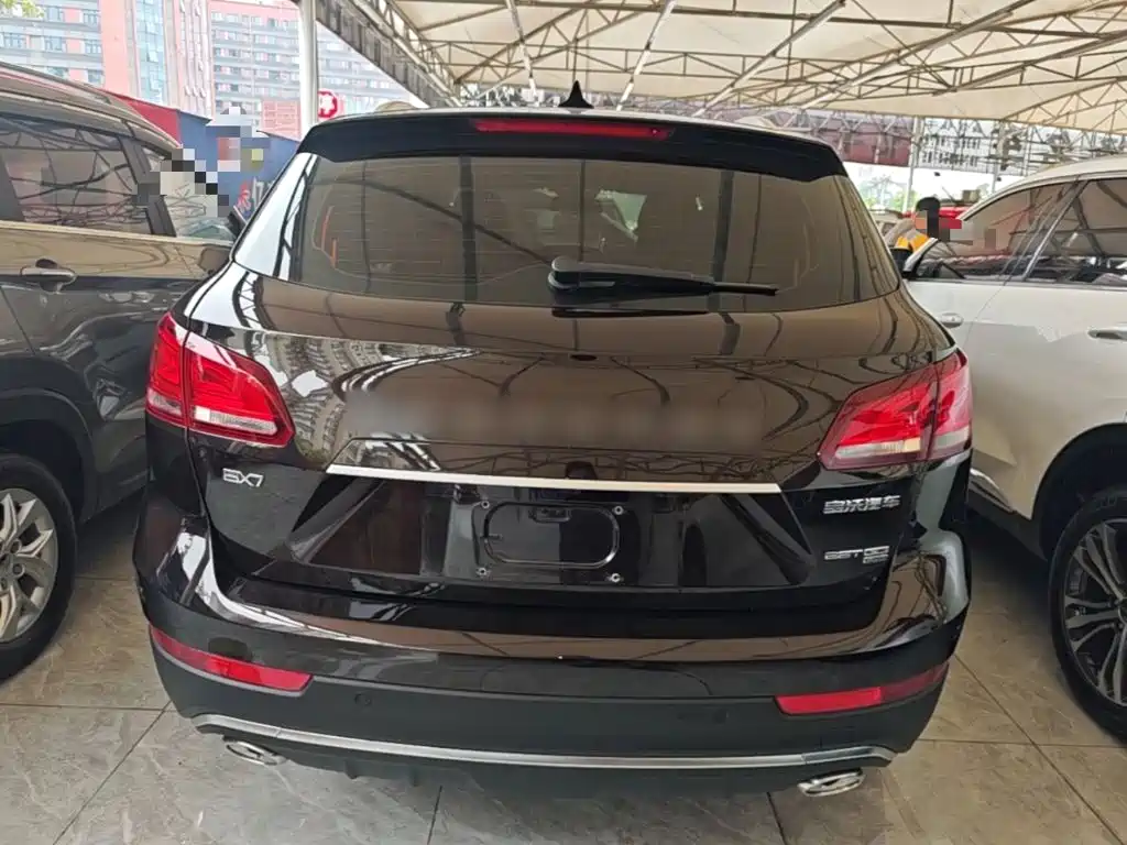 Borgward BX7 — миниатюра 6