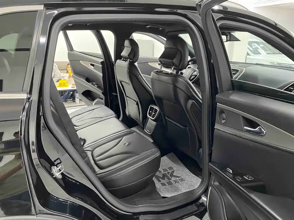 Lincoln MKX — миниатюра 9