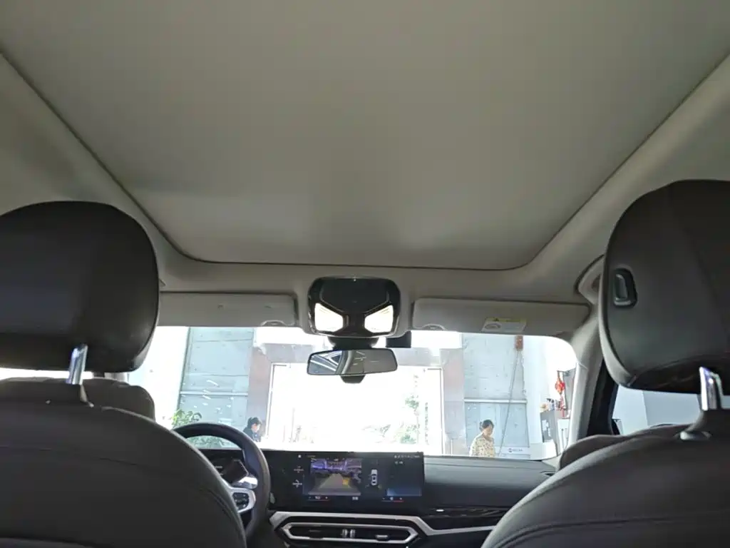 BMW 3 Series — миниатюра 18