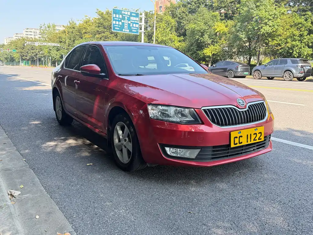 Skoda Octavia — миниатюра 3