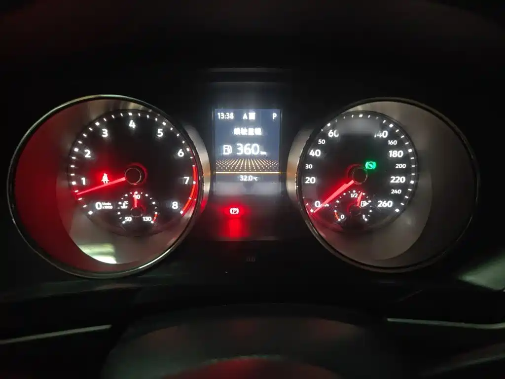 Volkswagen Tiguan L — миниатюра 4