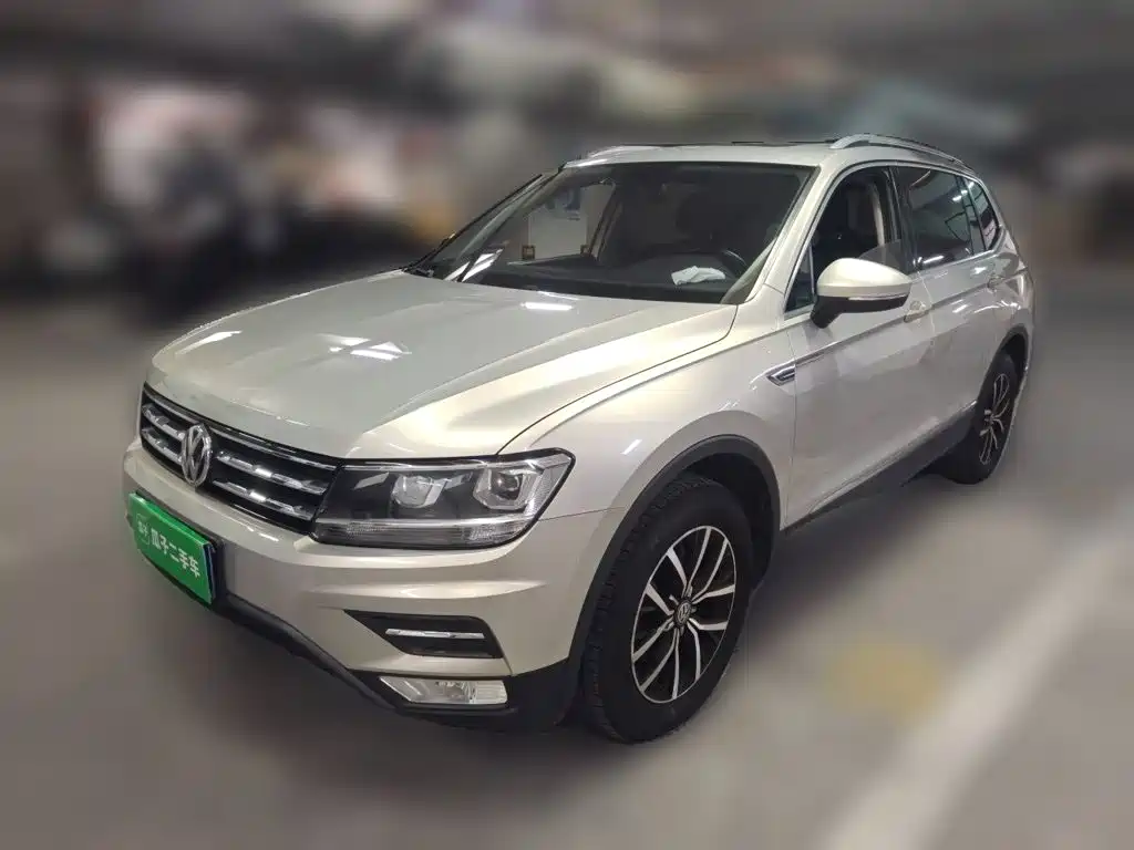 Volkswagen Tiguan L — миниатюра 2