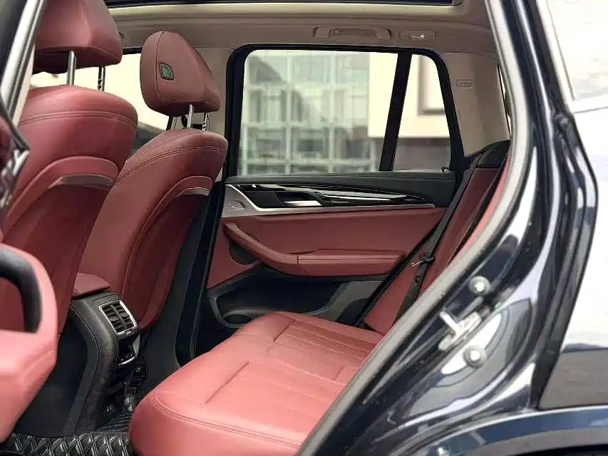 BMW X3 — миниатюра 6