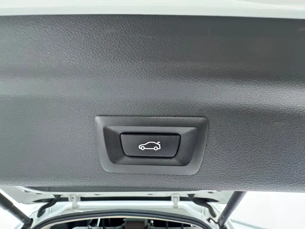 BMW X1 - фото 21