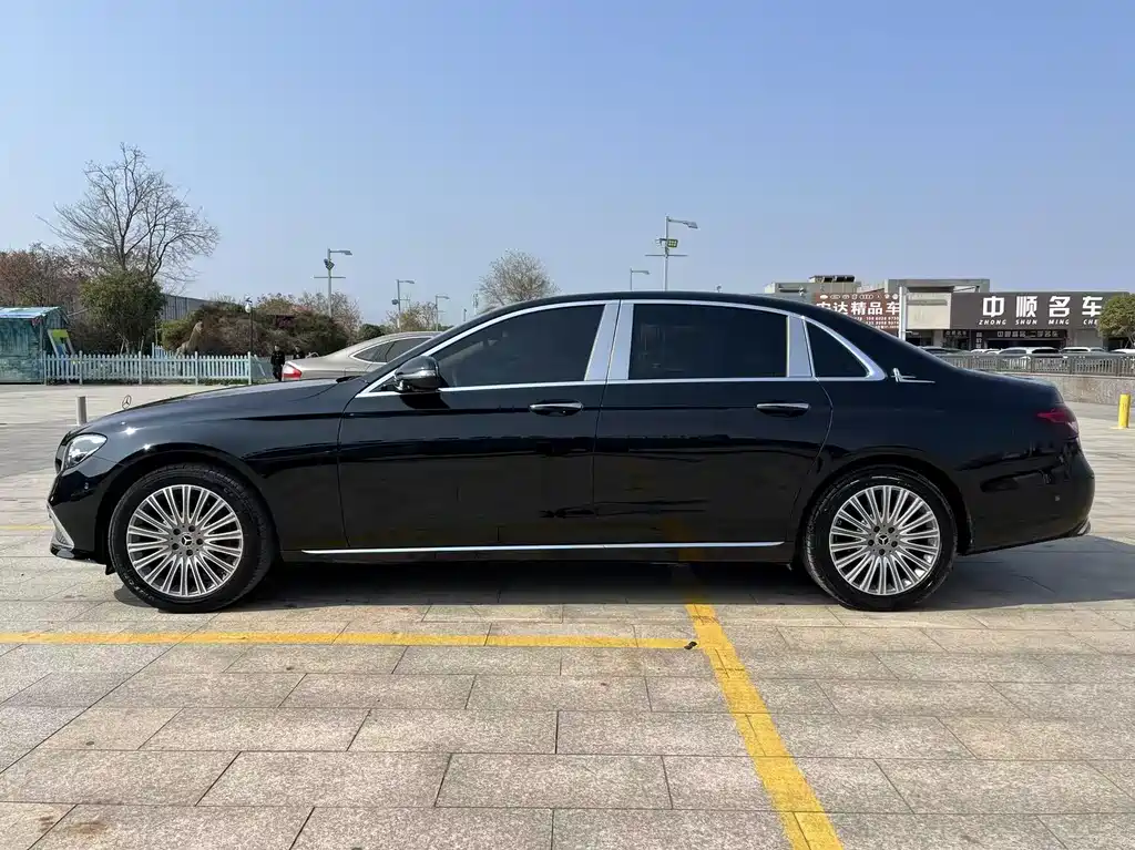 Mercedes-Benz E-Class E 2022 E 300 L Luxury