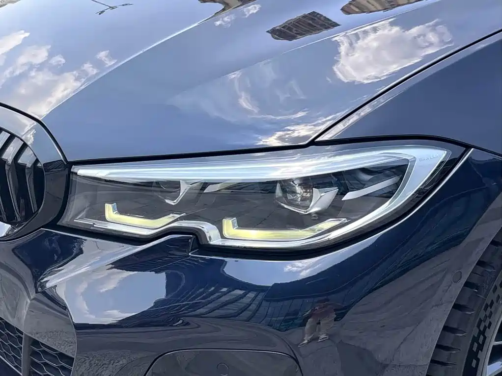 BMW 3 Series — миниатюра 25