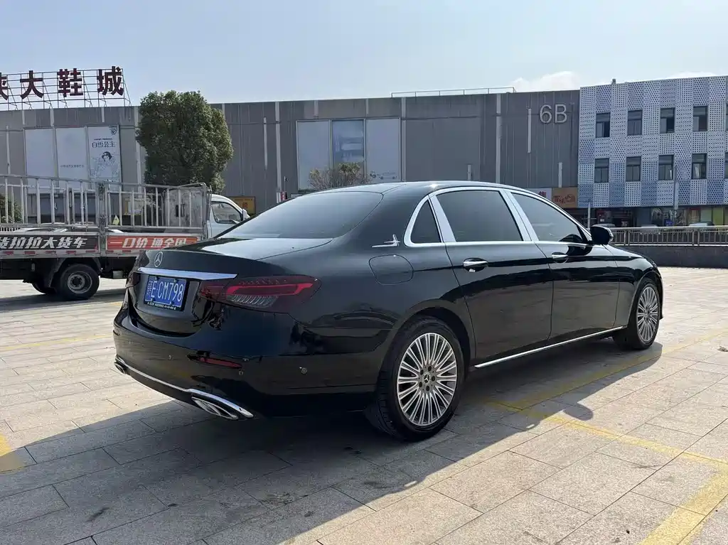 Mercedes-Benz E-Class E 2022 E 300 L Luxury