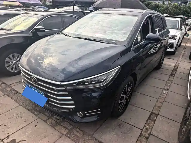 2018 BYD Song Max
