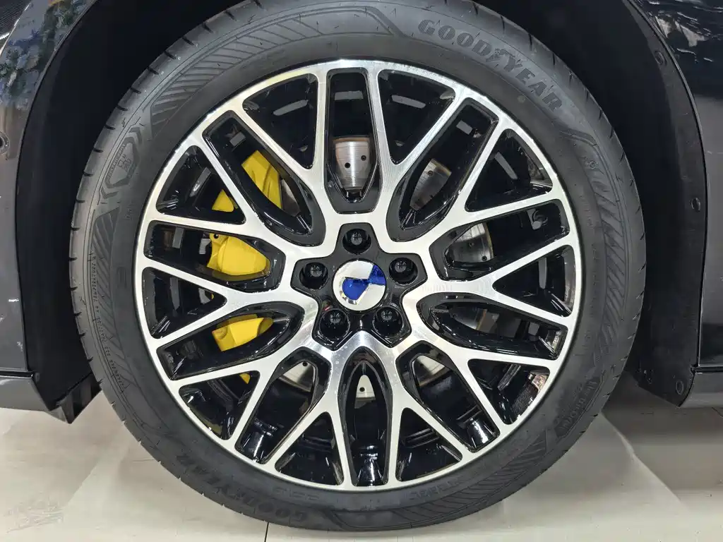 Denza Denza Z9GT — миниатюра 12