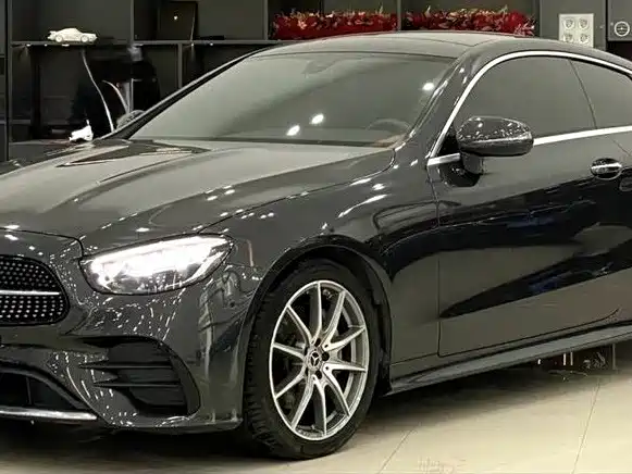 Mercedes-Benz E-Class (Import) — миниатюра 2