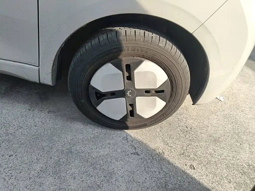 Wuling MINIEV — миниатюра 25