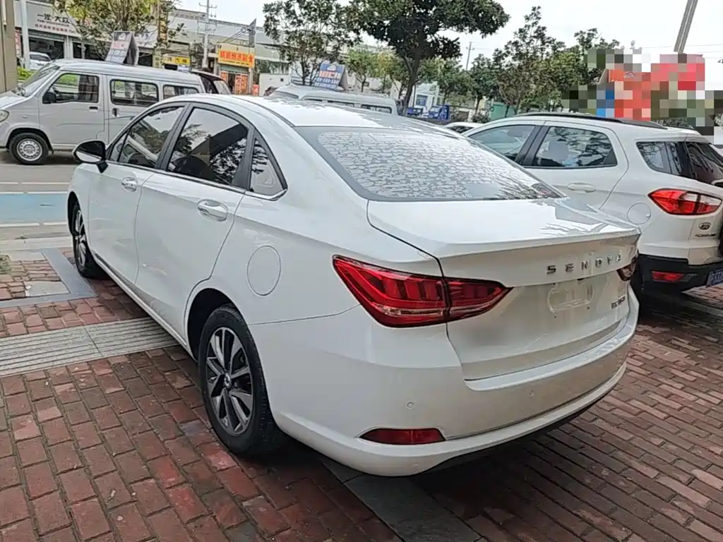 BAIC Senova D50 — миниатюра 5