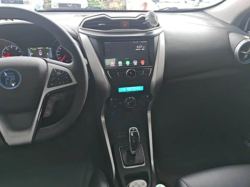 BYD Yuan EV — миниатюра 13