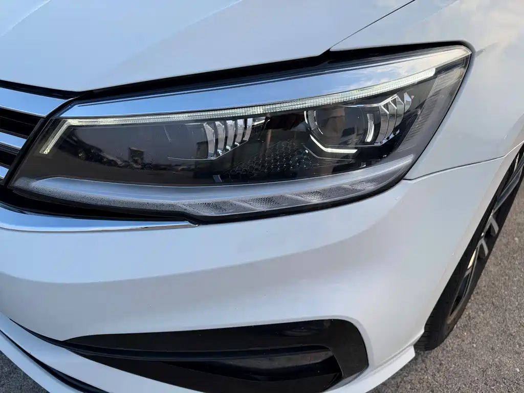 Volkswagen Lamando — миниатюра 17