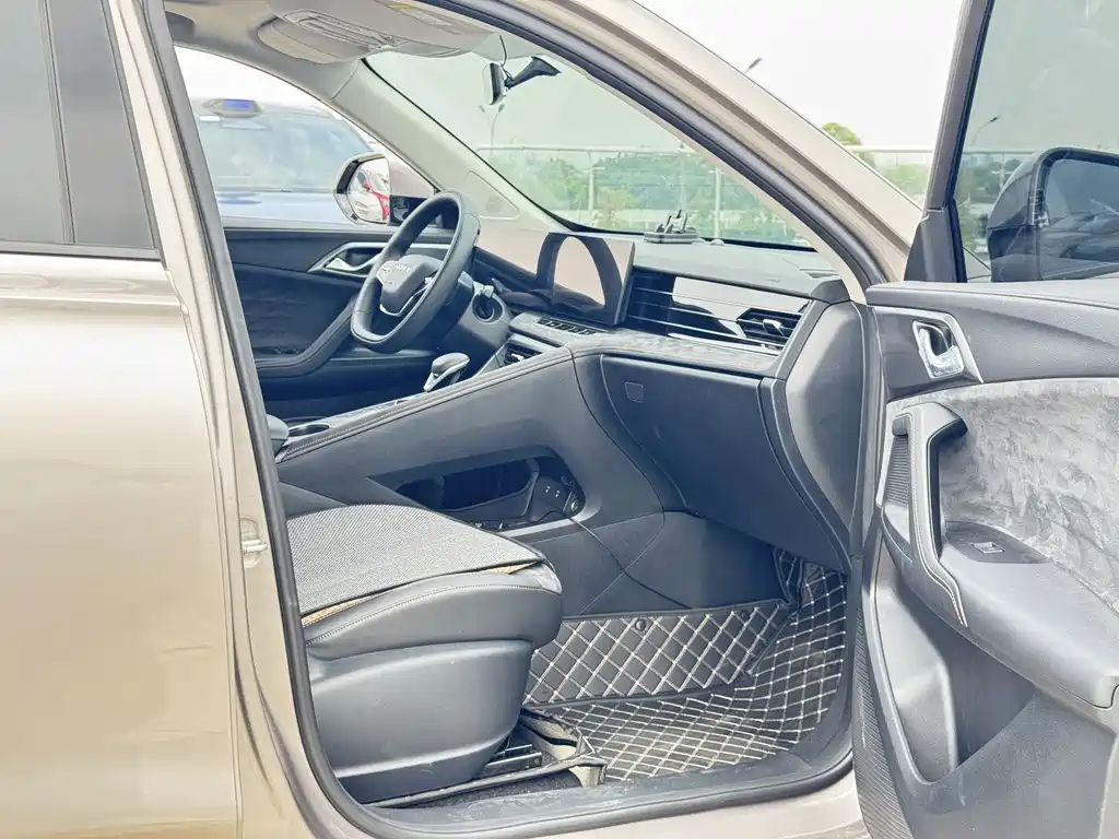 Roewe D5X DMH — миниатюра 9