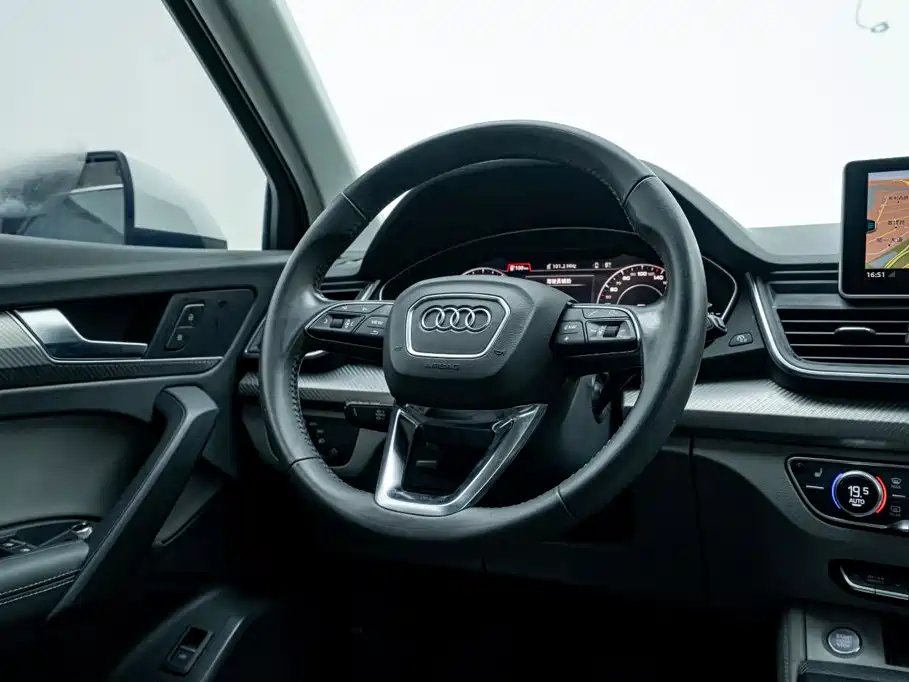 Audi Q5L 45 TFSI Premium Fashion Type China VI, фото 15