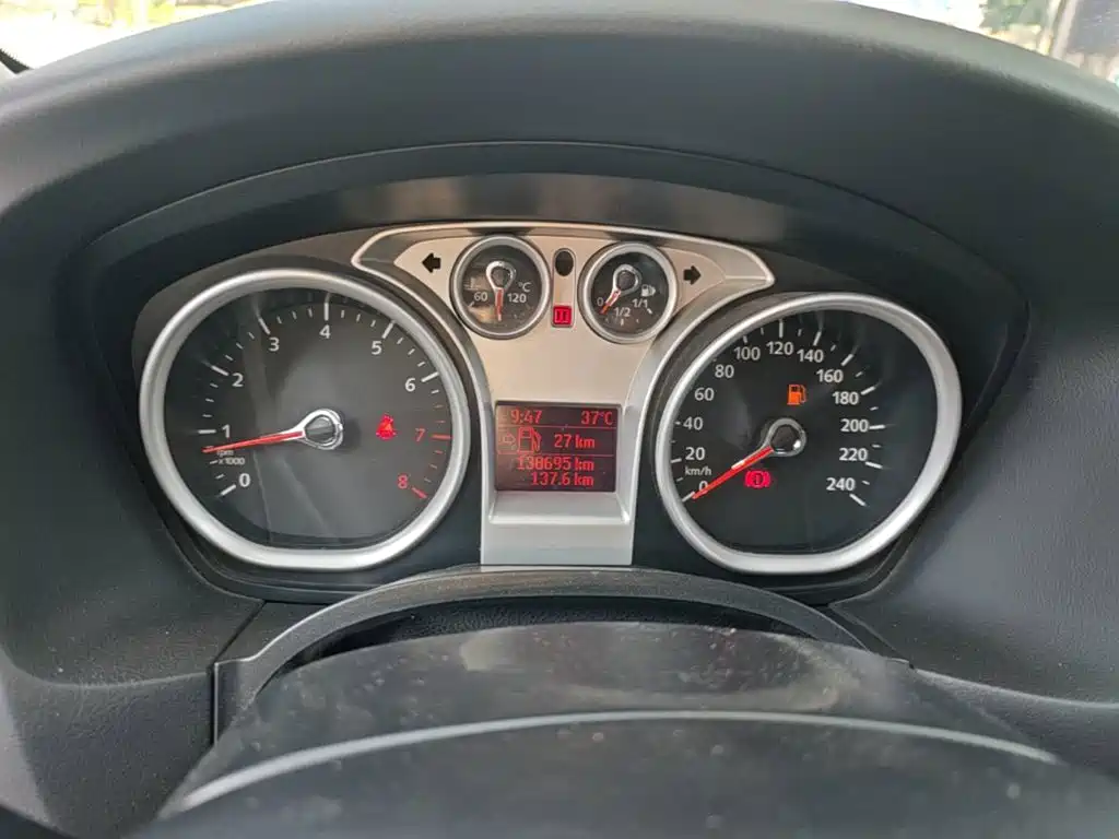 Ford Focus — миниатюра 12
