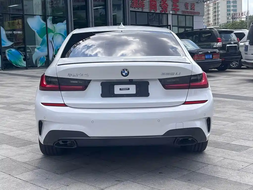 BMW 3 Series — миниатюра 6